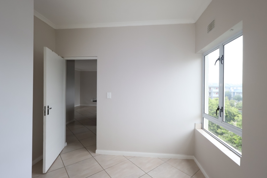 To Let 2 Bedroom Property for Rent in Buh Rein Estate Western Cape